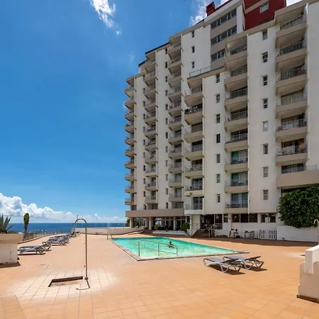 Apartment Do Mar Ii By An Island